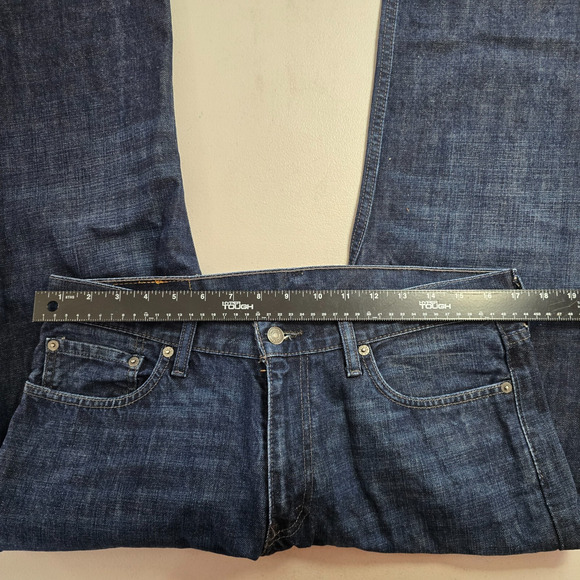 Levi's 514 Jeans Men's 34 x 30 Blue Dark Wash Classic Straight Fit Cotton EUC - Picture 8 of 16